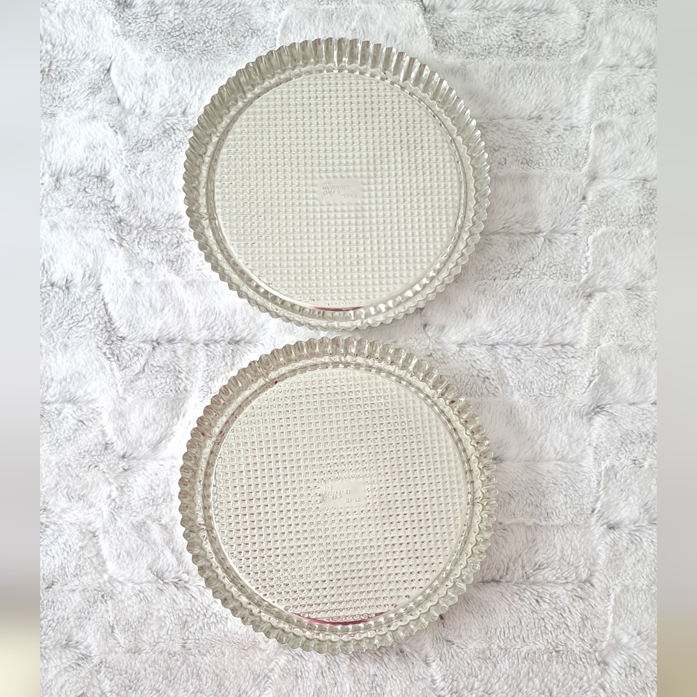 Pampered Chef fluted flan tart round set baking pan. 10in.